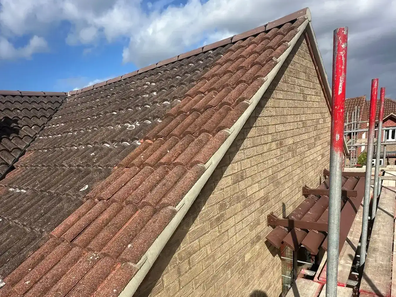 Roof Repairs Near Lewsey Farm